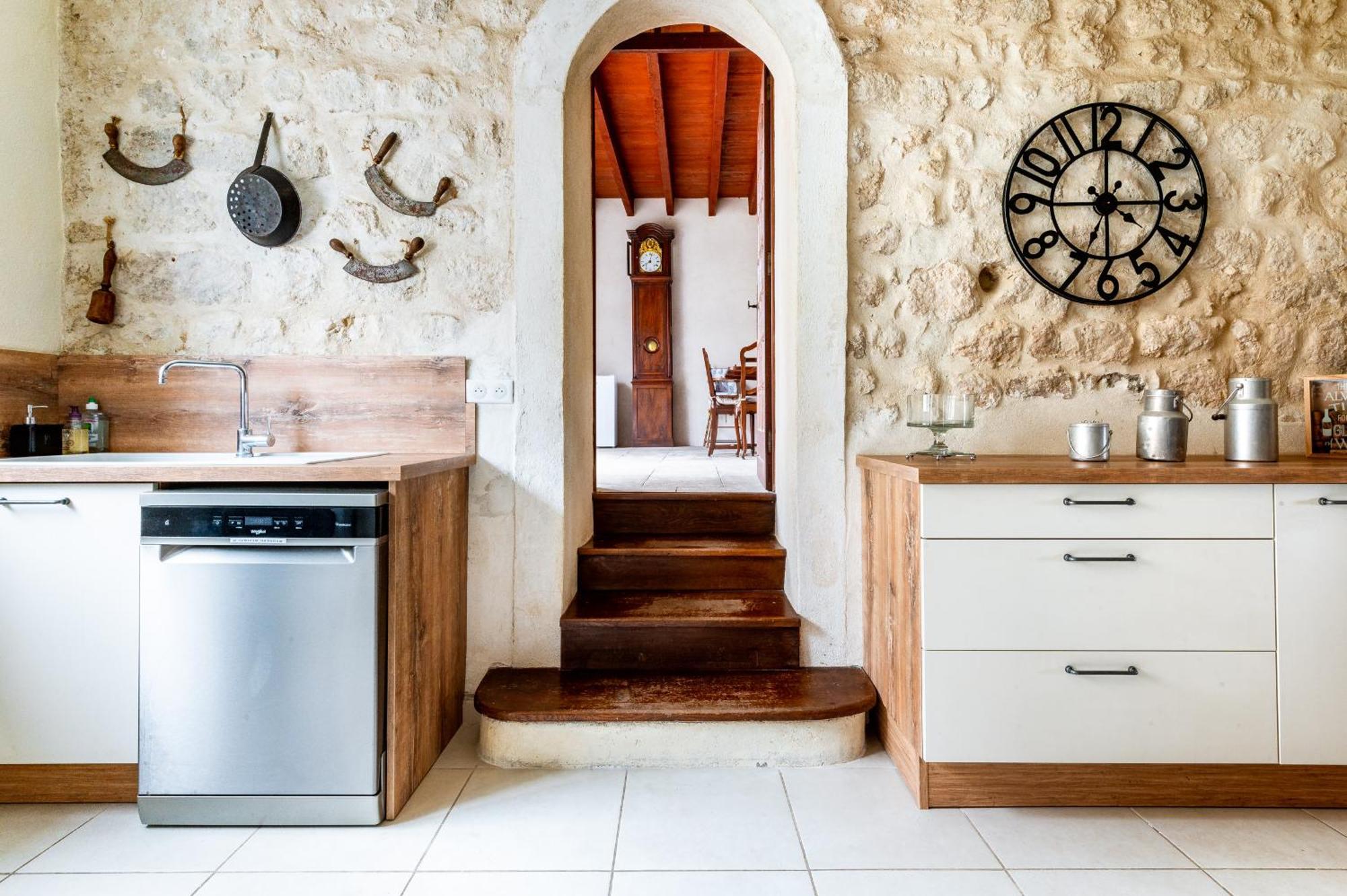 La Closerie D'Escalin Gite 12 Personnes Et Jacuzzi La Garde-Adhémar Exteriér fotografie