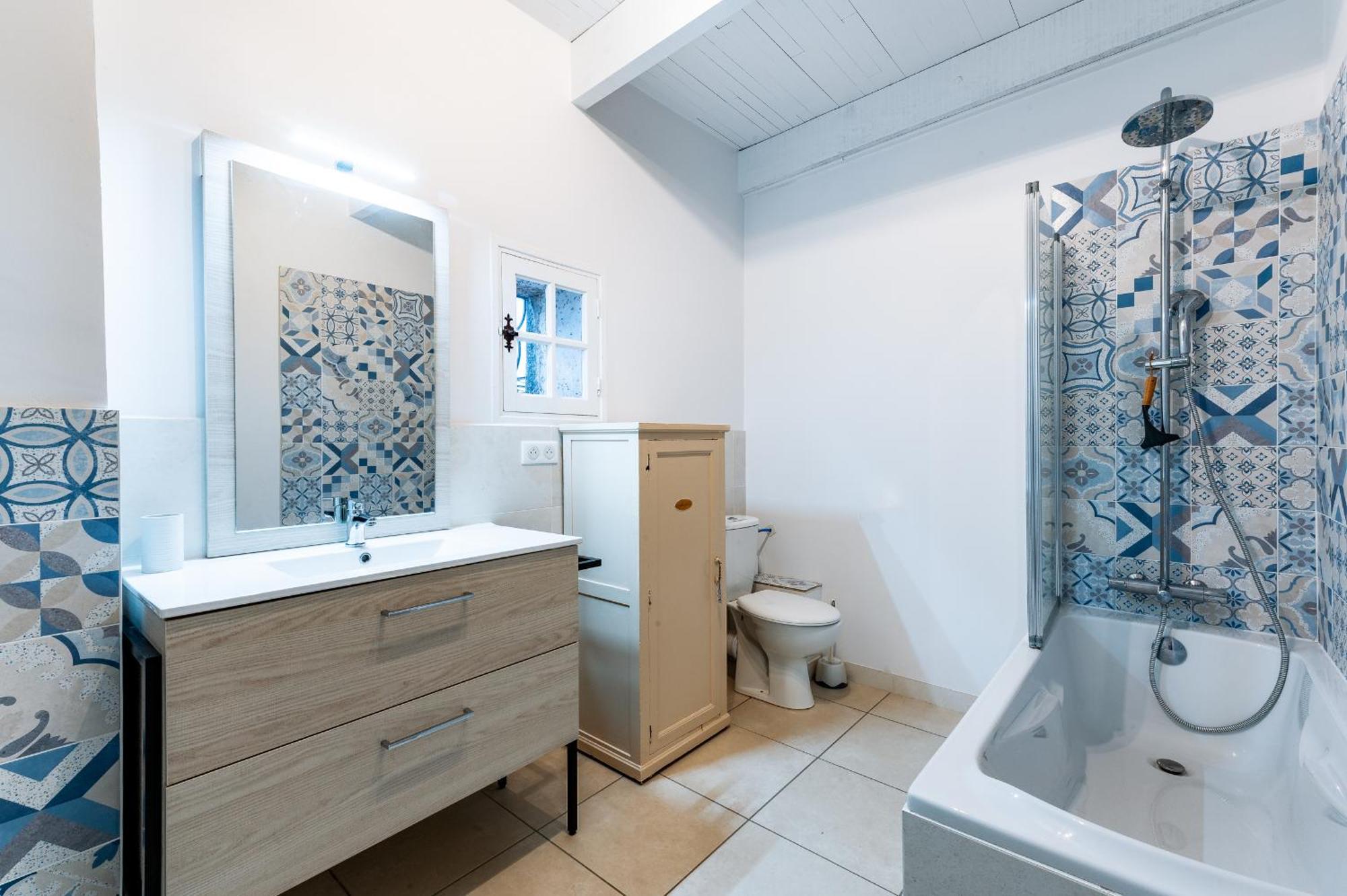 La Closerie D'Escalin Gite 12 Personnes Et Jacuzzi La Garde-Adhémar Exteriér fotografie